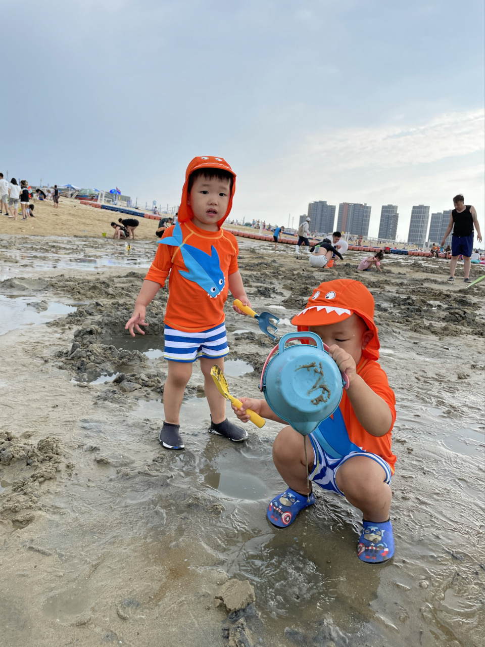 鲅鱼圈山海广场游玩攻略 带孩子去海边,还要自驾,就想到了鲅鱼圈,然后
