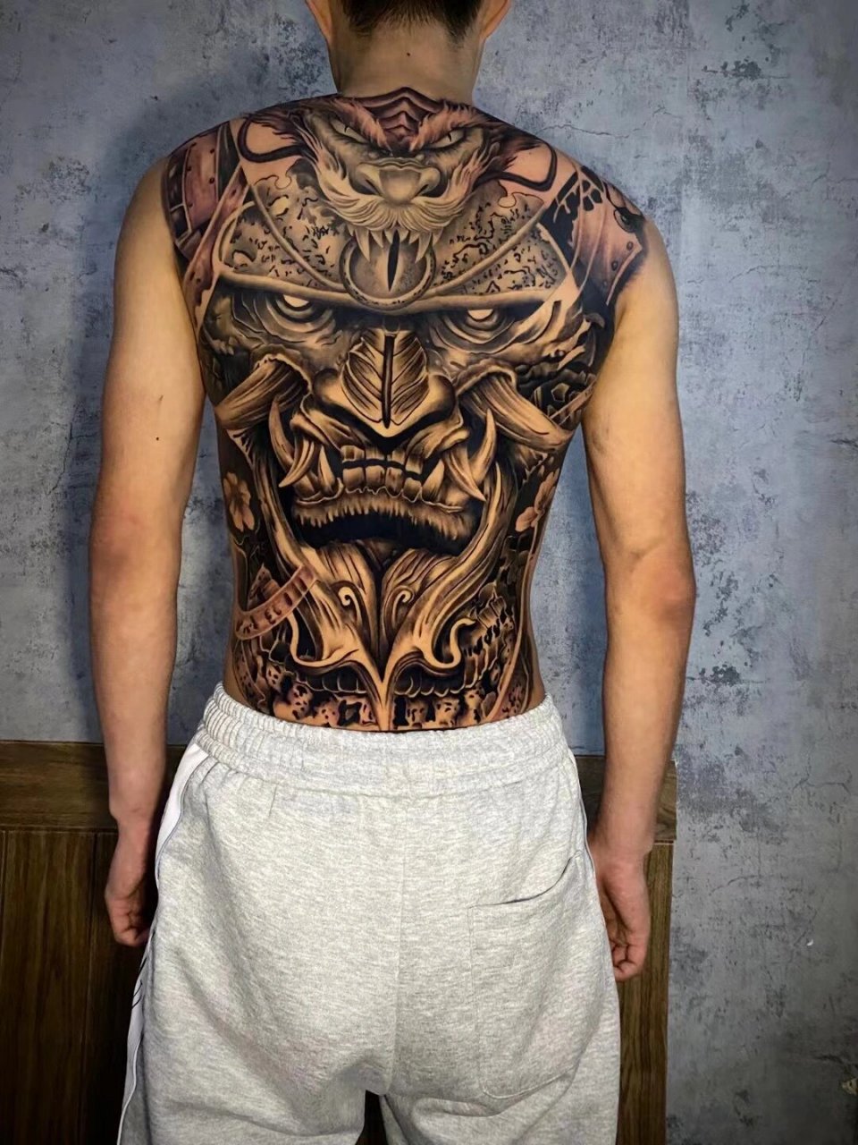 日本武士纹身 满背图片