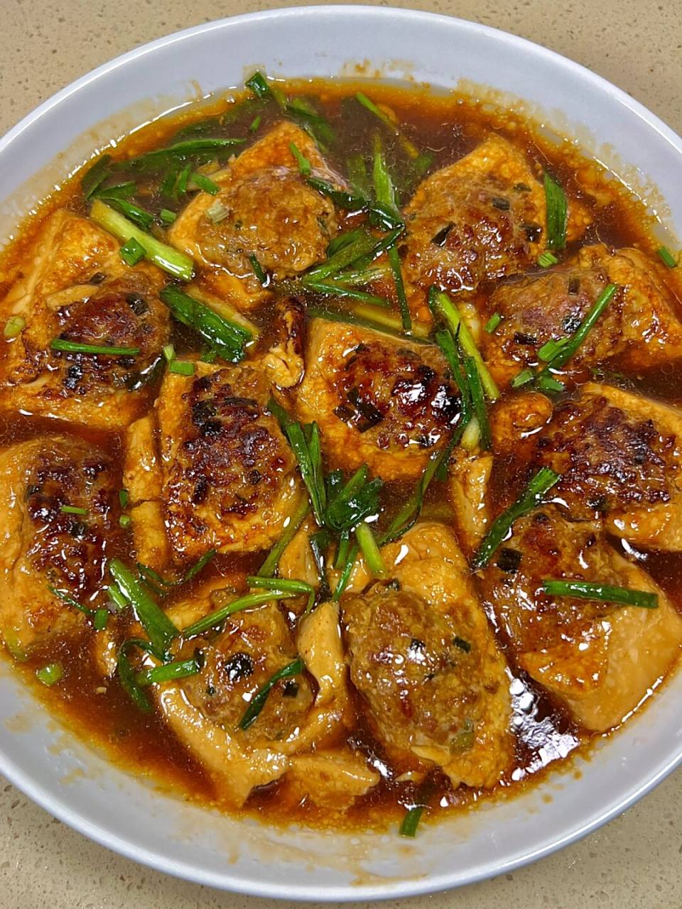 这个菜是有点东西在的! 一定要来给大家分享这个豆腐酿肉做法!