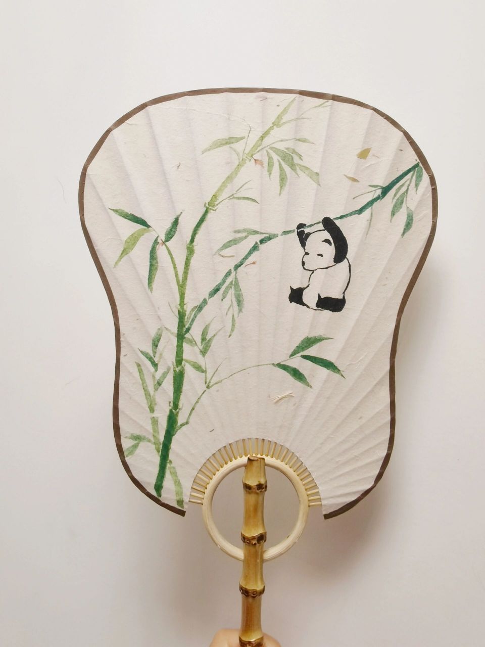 手绘团扇 夏天到来,手里的团扇不能少