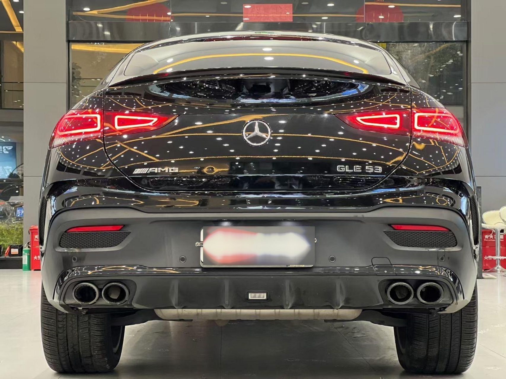 奔驰amg-gle53 轿跑,柏林之声,底盘升降,21寸轮毂,全景天窗,运动排气