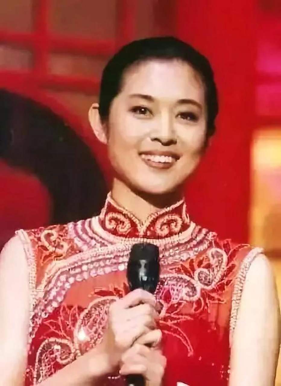 让你看看年轻时候的倪萍有多美!