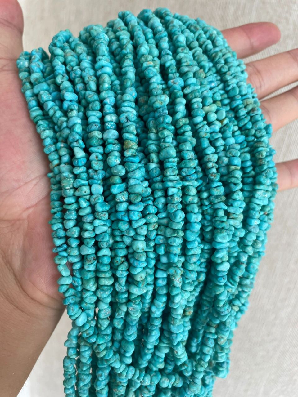 天然绿松石随型石项链 克价不过二十原矿高瓷绿松石随行石多圈项链