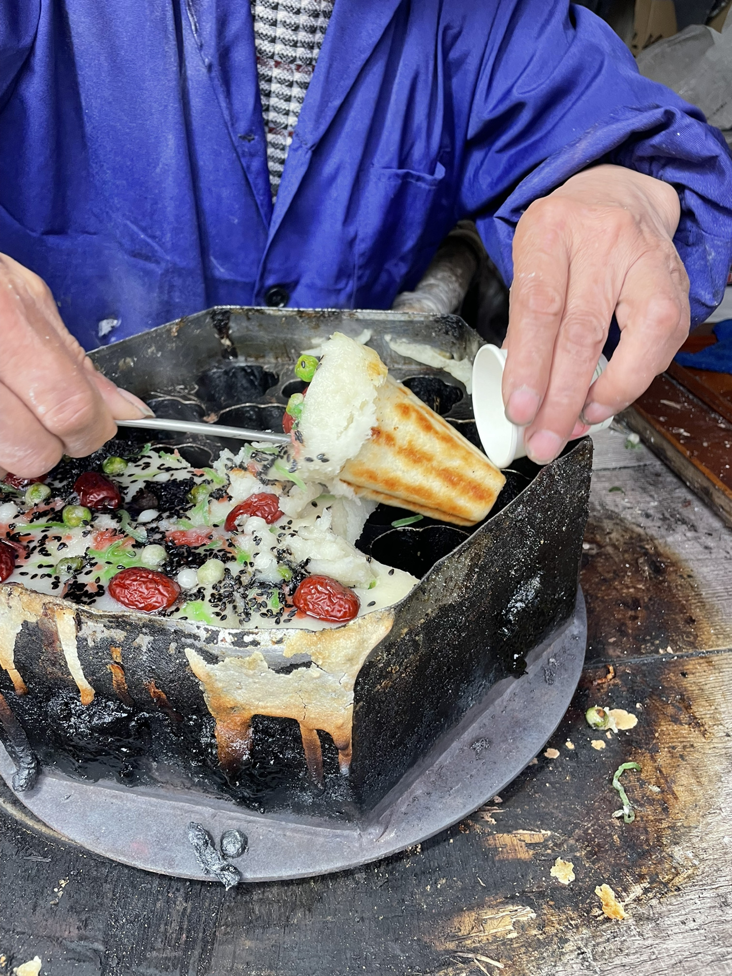 南浔古镇的小吃都帮你们试过了 在古镇白天逛小吃,晚上看美景……绝佳
