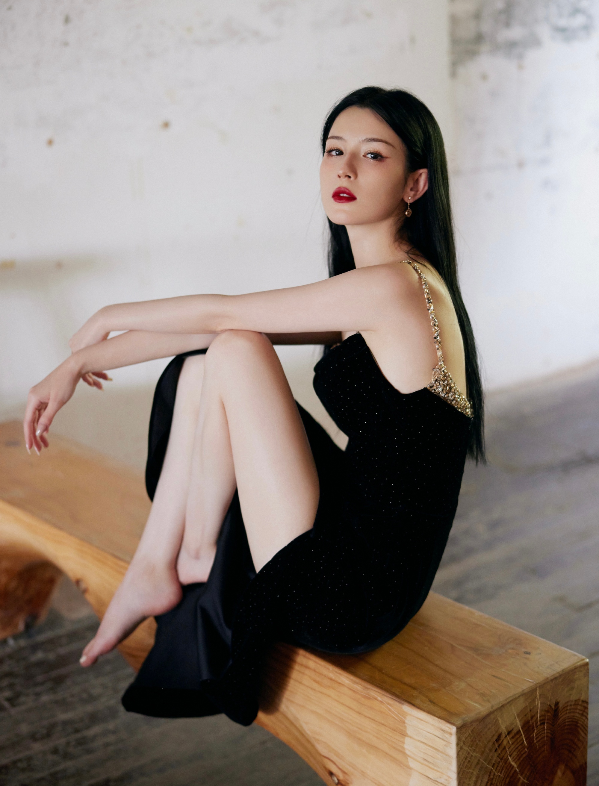 哈妮克孜写真精选:魅力美腿