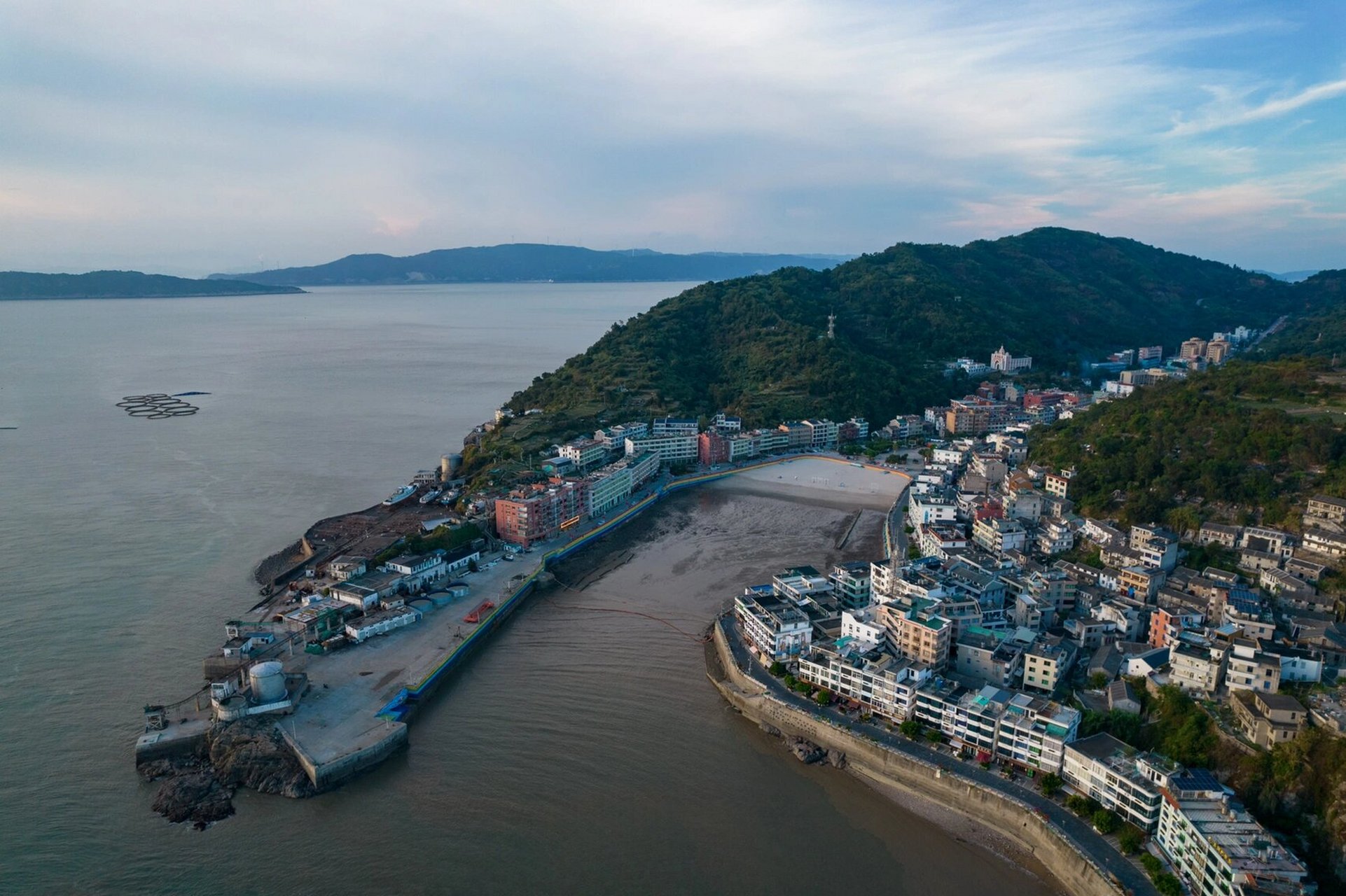 打卡温州洞头鹿西岛,感受离岛慢城的浪漫   鹿西岛,是温州洞头的一处