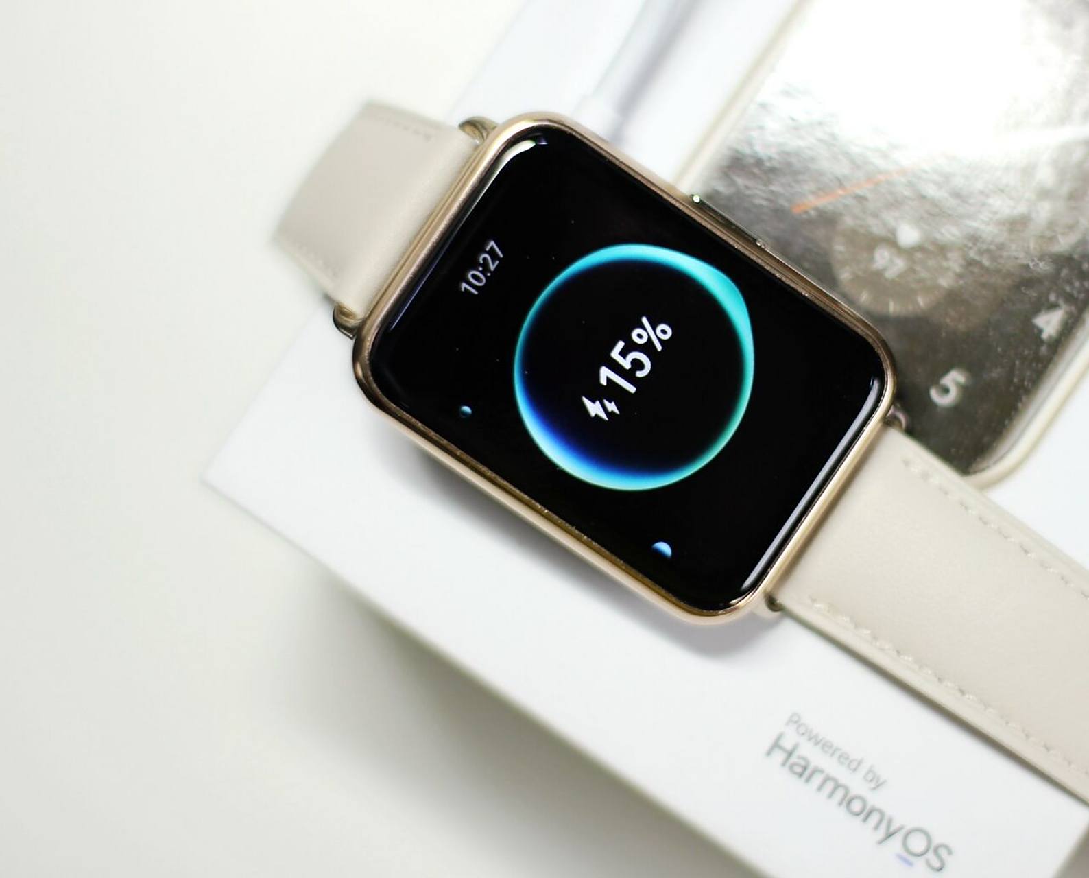 华为 watch02fit022智能手表首发评测 新发布的这款华为watch fit