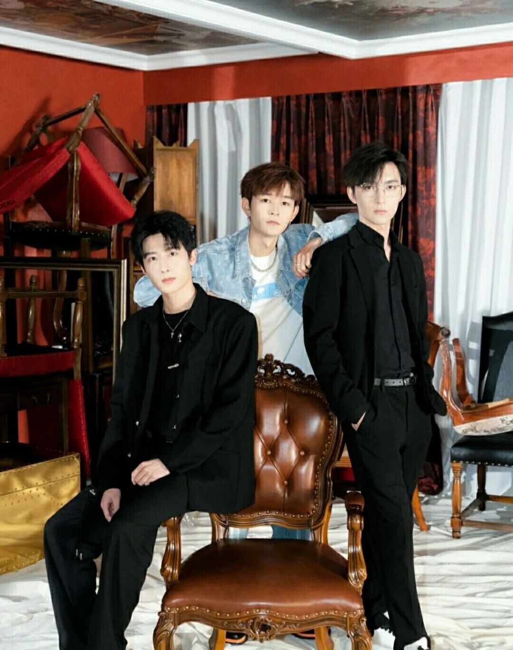 米言,东池,小辉