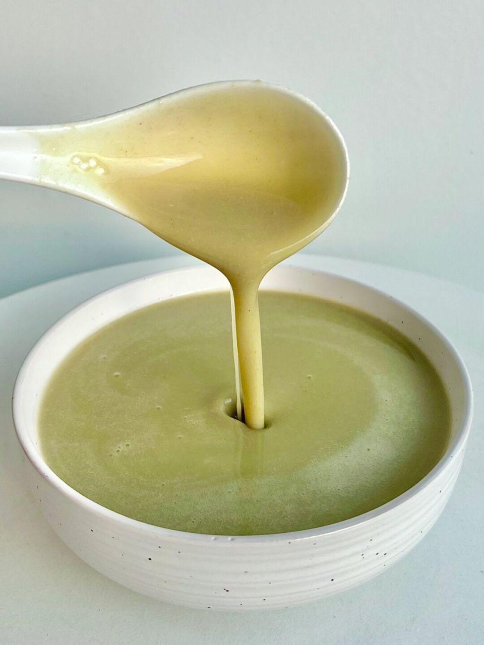 夏天到了就想喝冰绿豆沙牛乳,这次做了低卡版的绿豆沙牛乳,减肥的姐妹