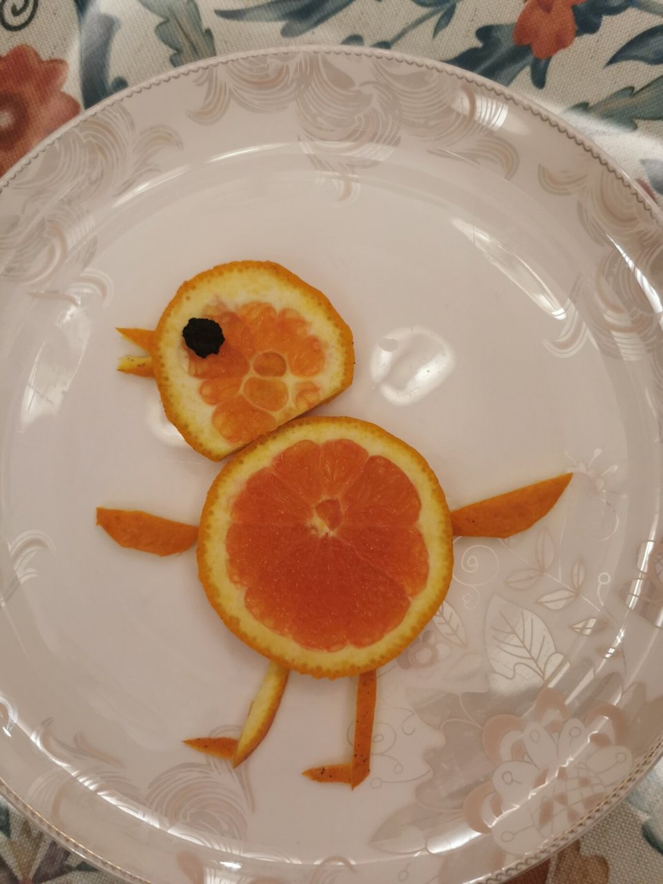 创意水果拼盘 老二幼儿园的作业!