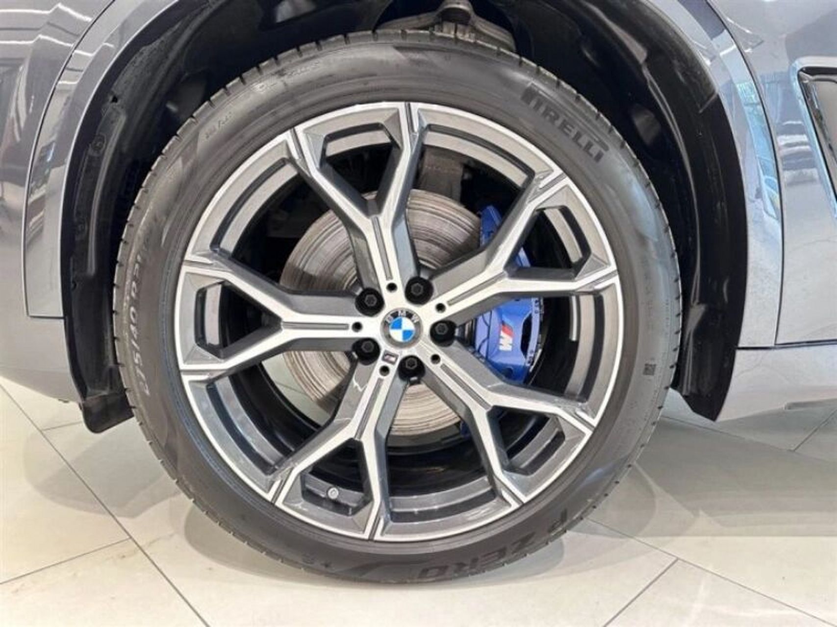 bmw官方认证二手车x5 bmw宝马x5 xdrive40i尊享m运动 神秘灰/摩卡