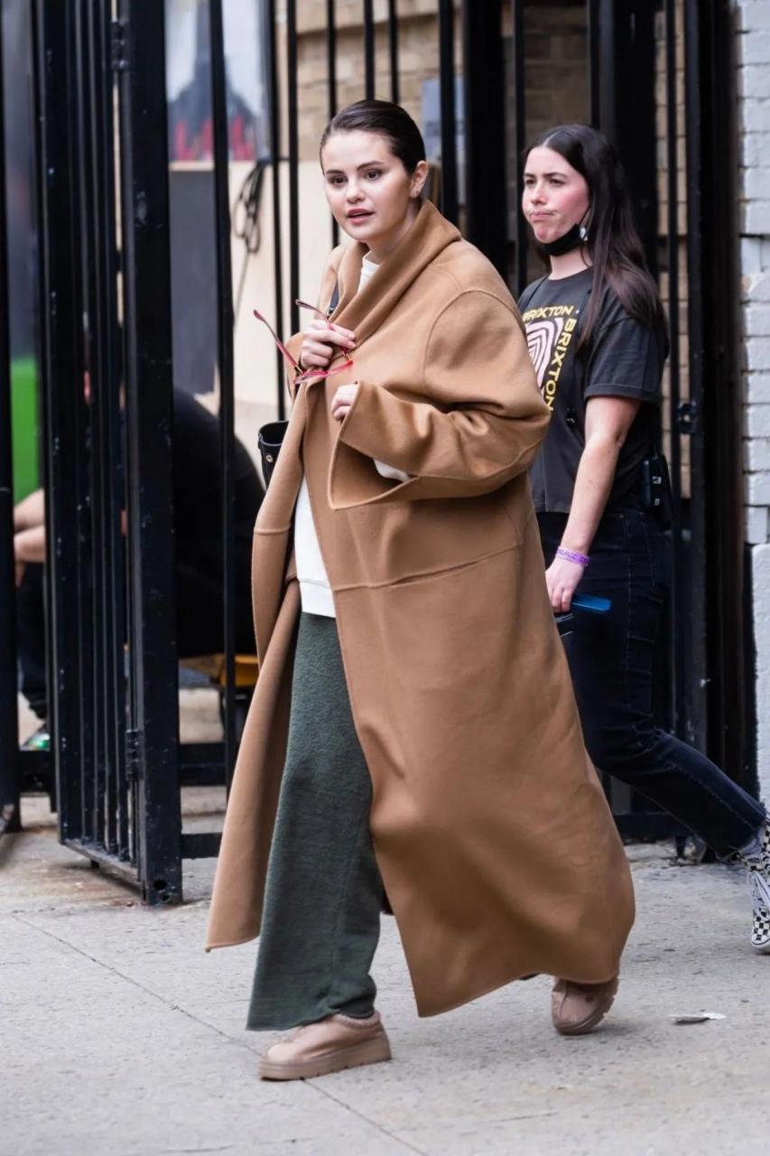 selena gomez片场路透街拍