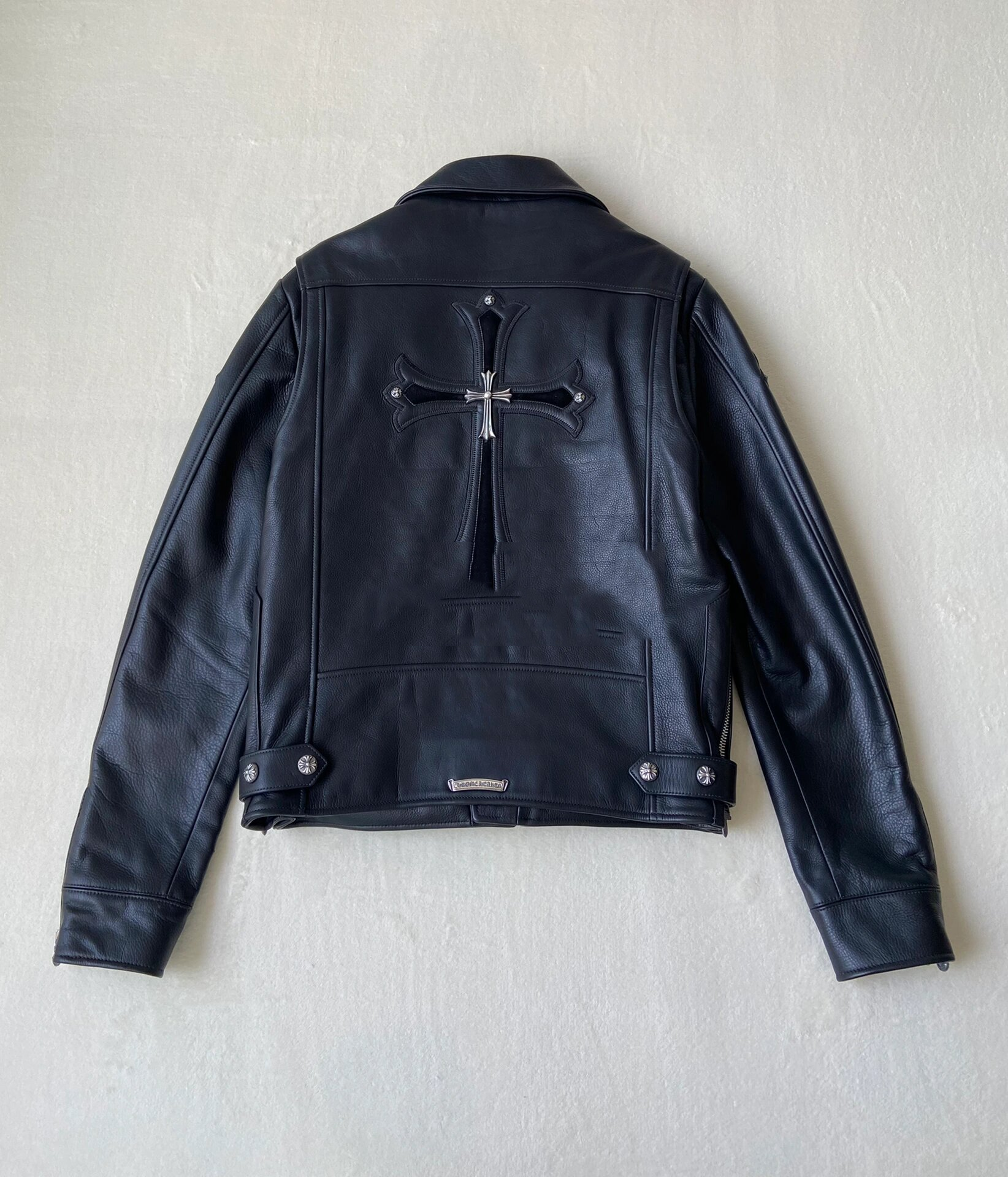 克罗心价值10多万的皮衣?