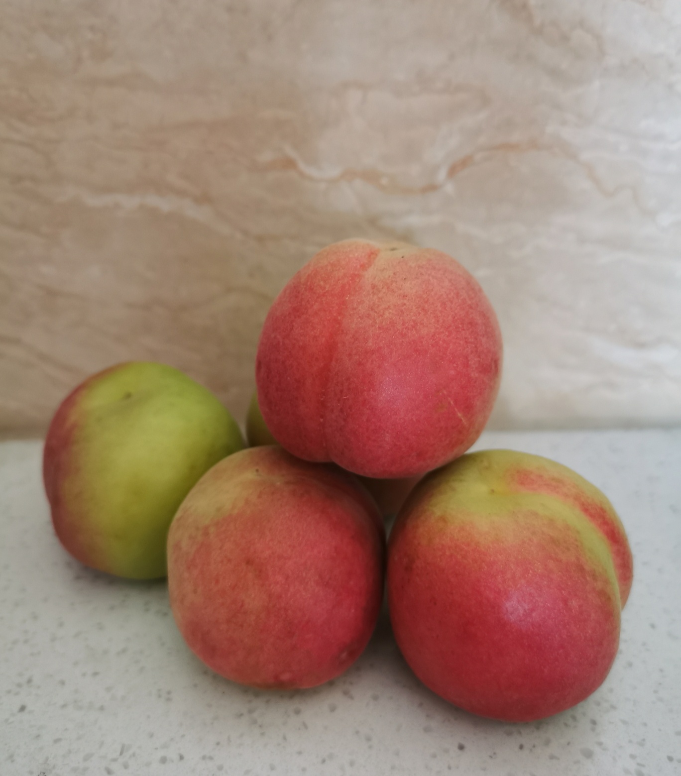 北京土著品种,玉八达杏海淀特产 跟随朋友去往凤凰岭北安河采摘杏,第