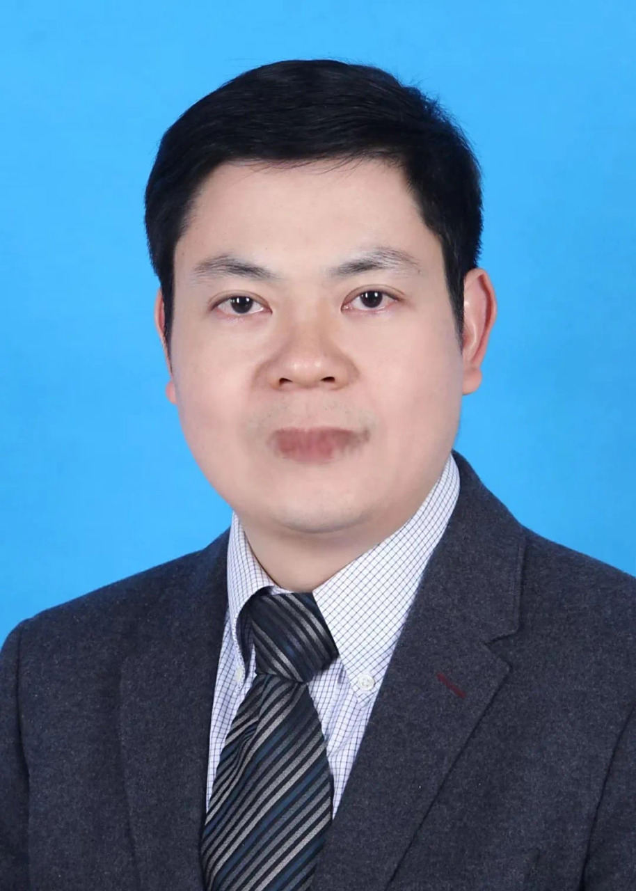 【省委决定,翟胜宝同志任淮北师范大学党委常委,副校长】  翟胜宝