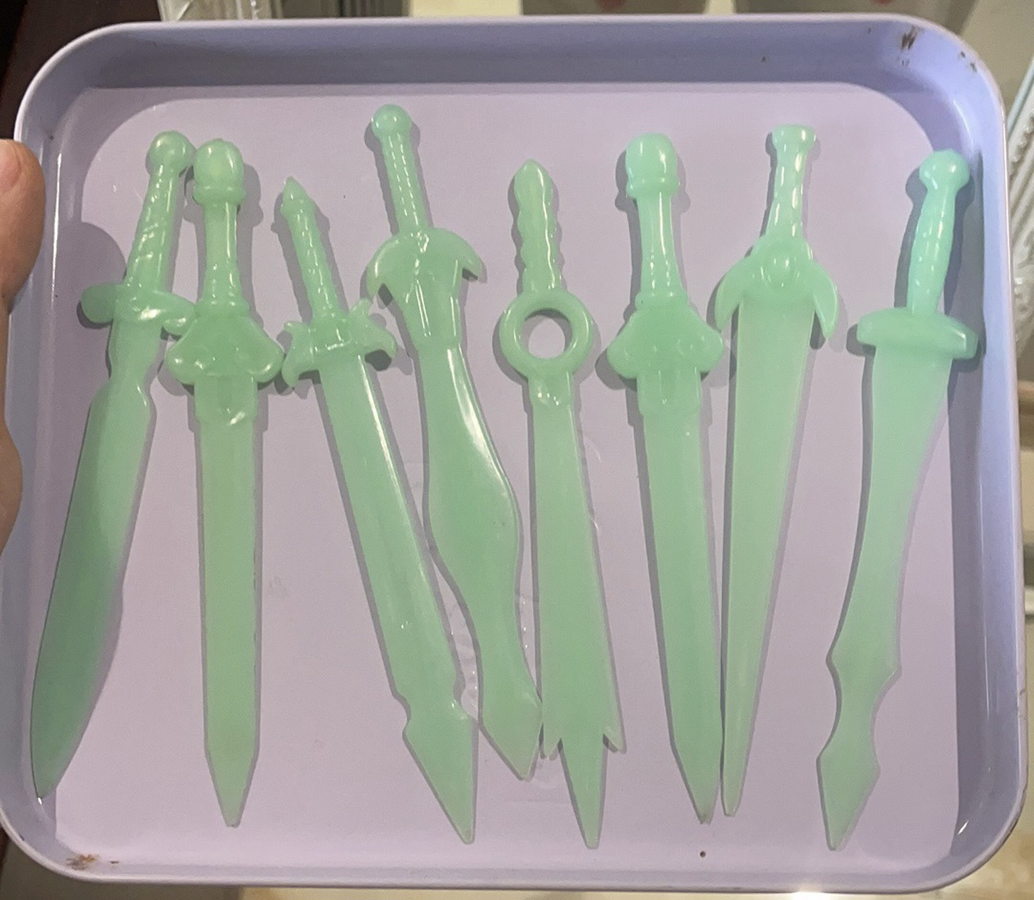 爷青回了 多了一把长虹剑04