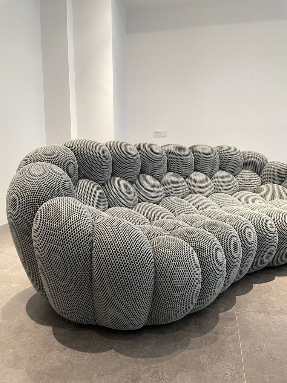 09来自roche bobois罗奇堡bubble 泡泡沙发,造型q弹可爱,放在家里