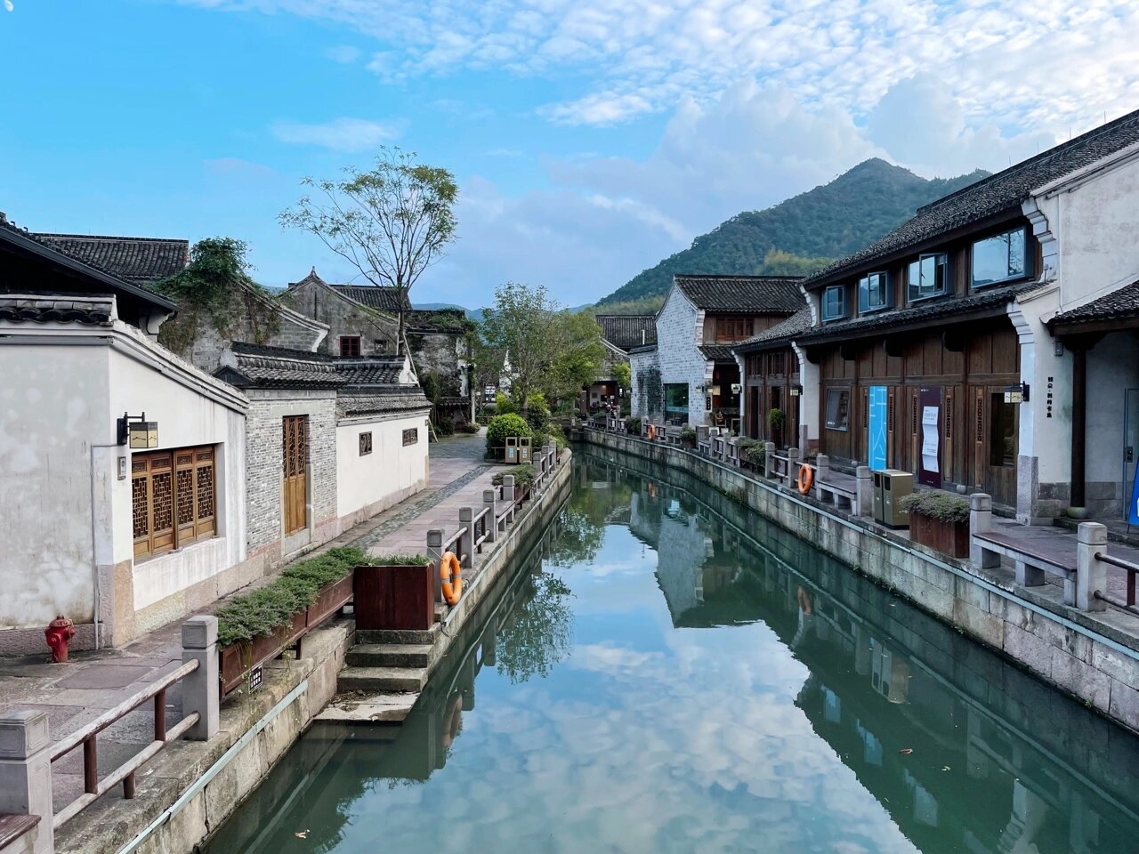 东钱湖边上的古镇——韩岭老街