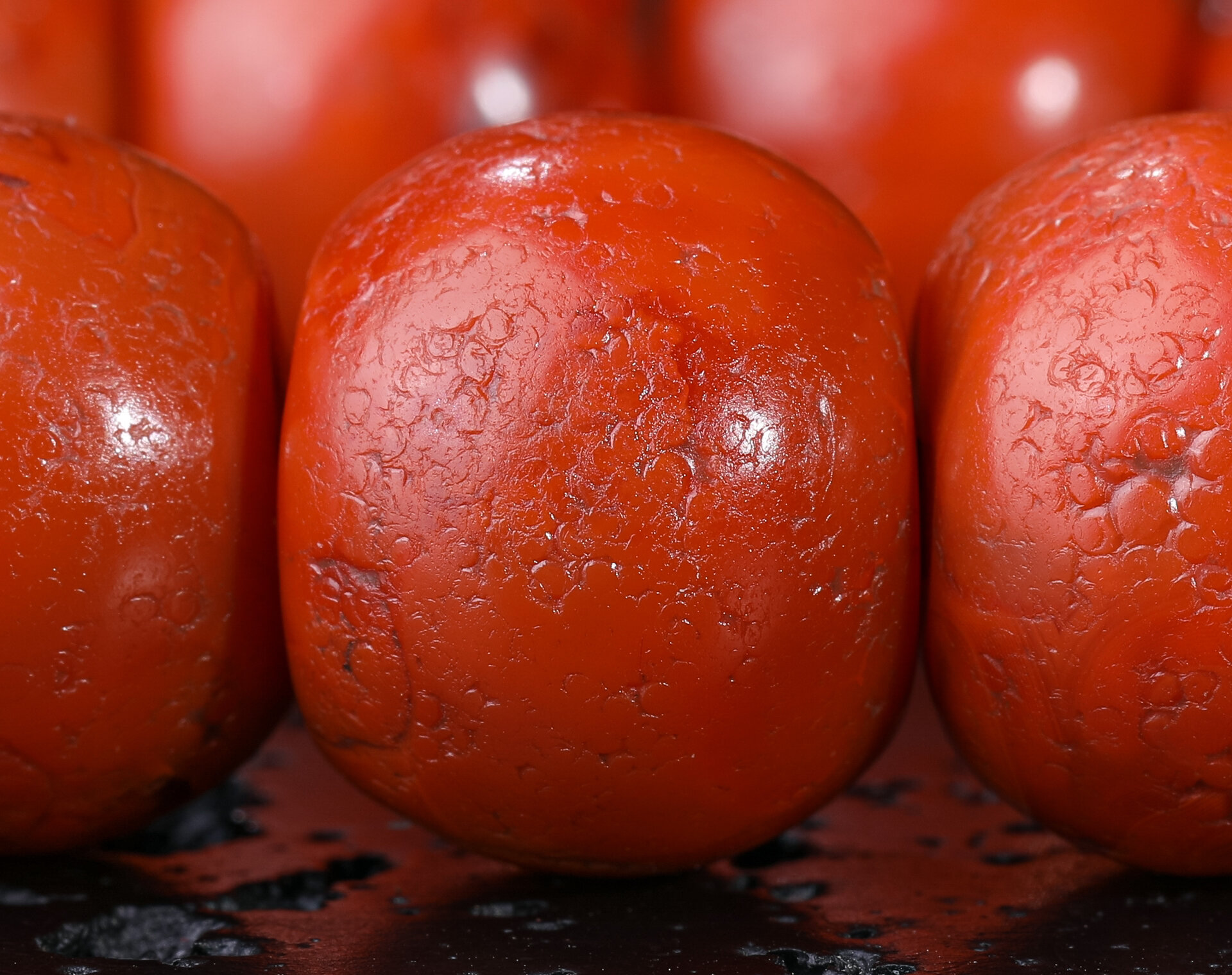 珍罕61级品巨无霸明代老甘南红手串 尺寸:南红对孔约12.5-16.