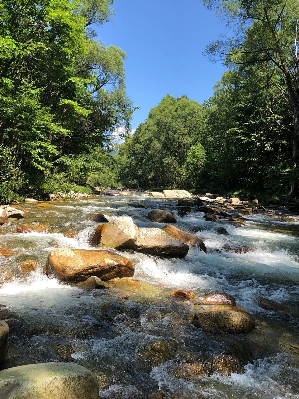 珲春三道沟吊水壶风景区 本地人几十年前就喜欢去玩的地方,现在收10块