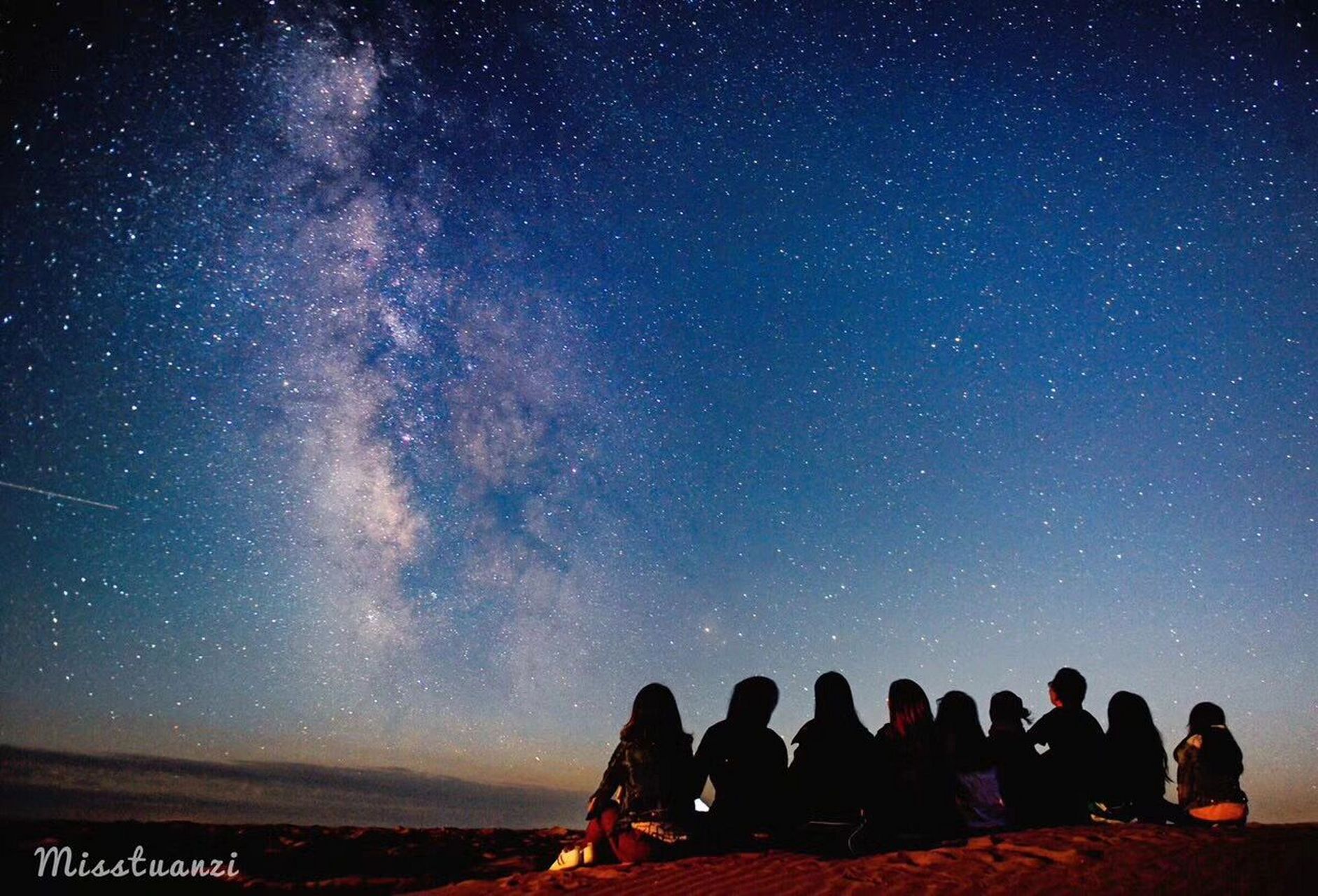 一年英仙座流星雨90附观星攻略 想起5年前在鄂尔多斯的库布齐沙漠里