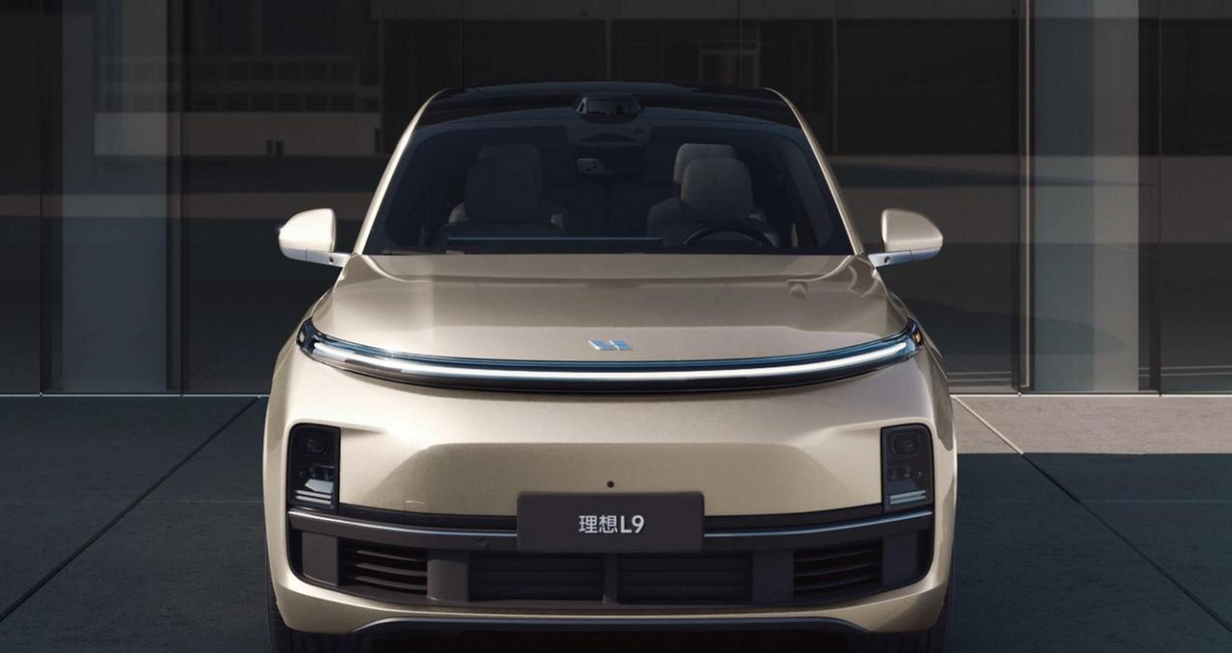 理想l9 pro 汽车8月3日正式上市,并在8月7日已开启交付:标配空悬电视