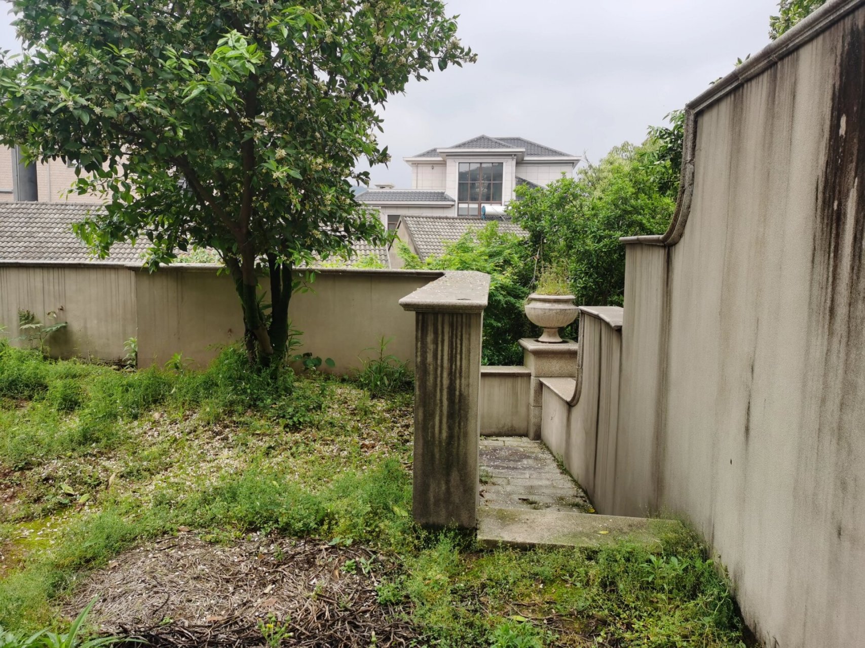 慈溪上林原著别墅 纯石材外观看起来高档大气上档次!