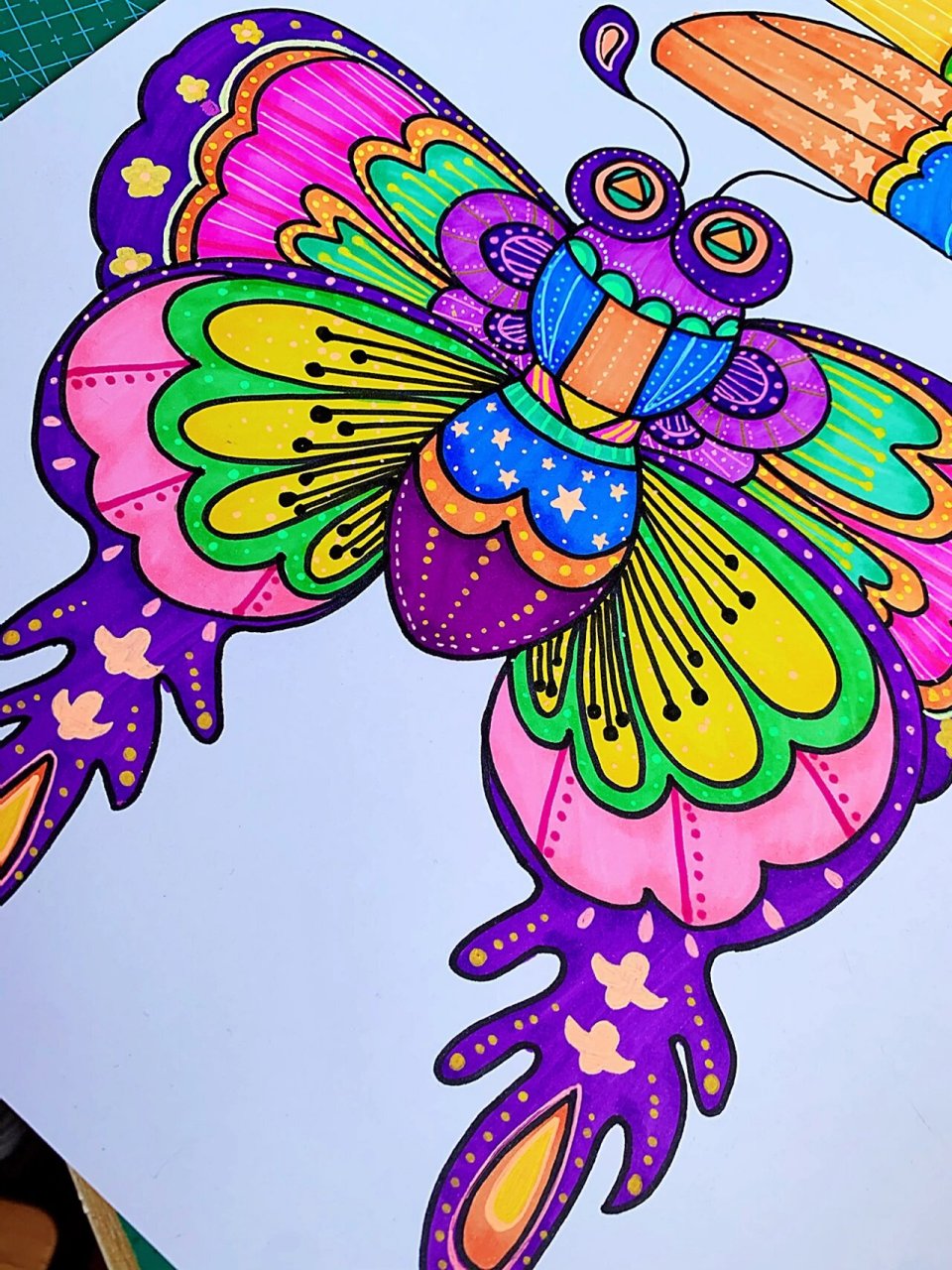 儿童绘画课程内容设计—《金鱼和蝴蝶风筝》 小盆友要的风筝来啦 快来