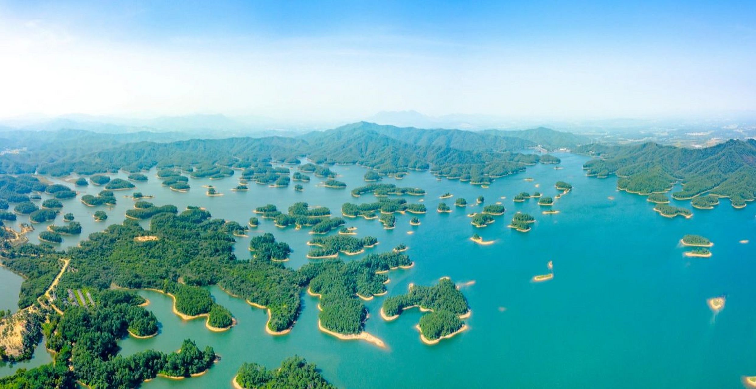 千岛湖Ⅱ岛屿介绍 千岛湖(新安江水库),国家aaaaa级景区,位于浙江省