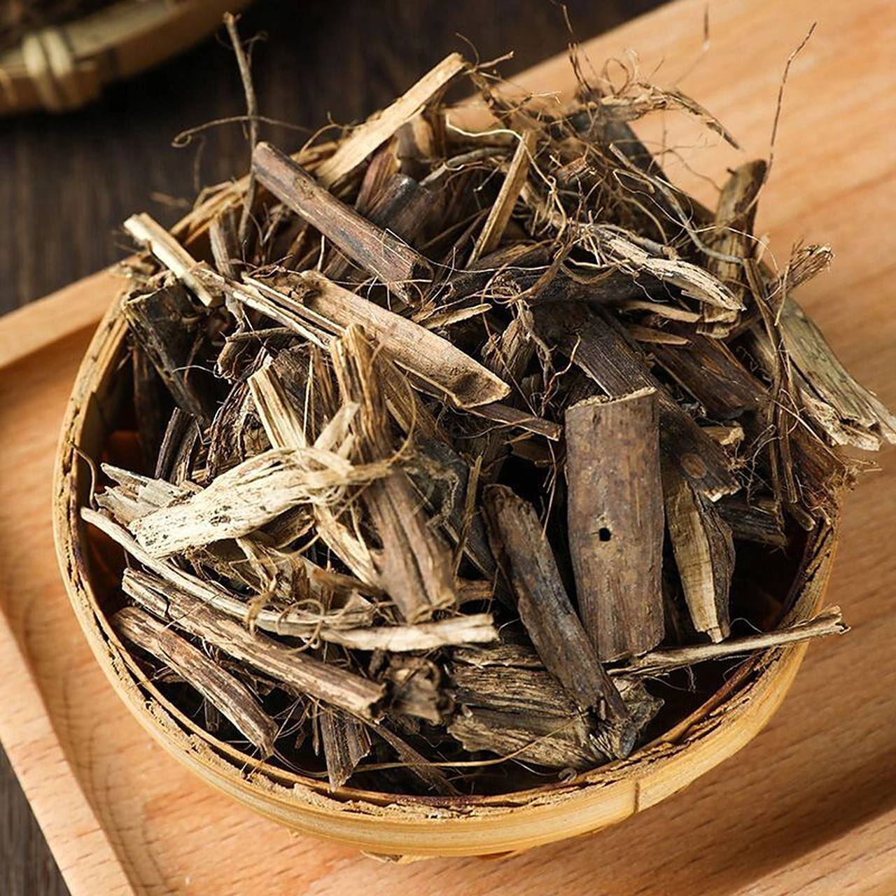 认识一味中药～排草 排草具有清热解毒,祛风除湿,消肿止痛的功效.