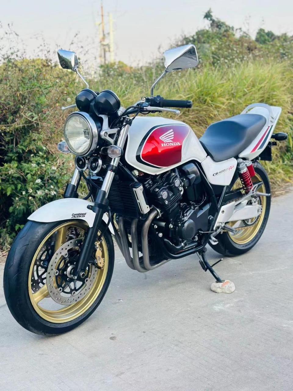 进口本田cb400四代 25周年.经典不老传奇再次升级.