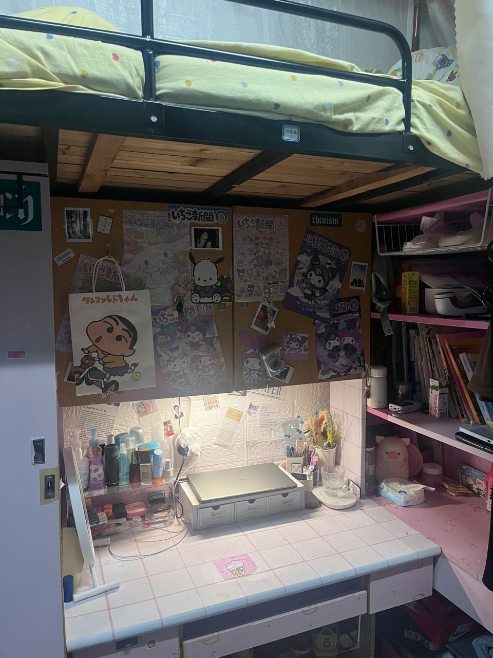 江苏理工学院宿舍 女生宿舍上床下桌