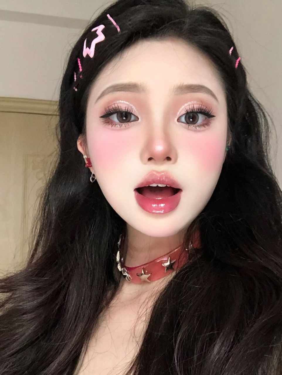 亚裔辣妹妆# #妆容分享# #今日妆容# #甜酷妆容##蜜桃妆容##夏季妆容