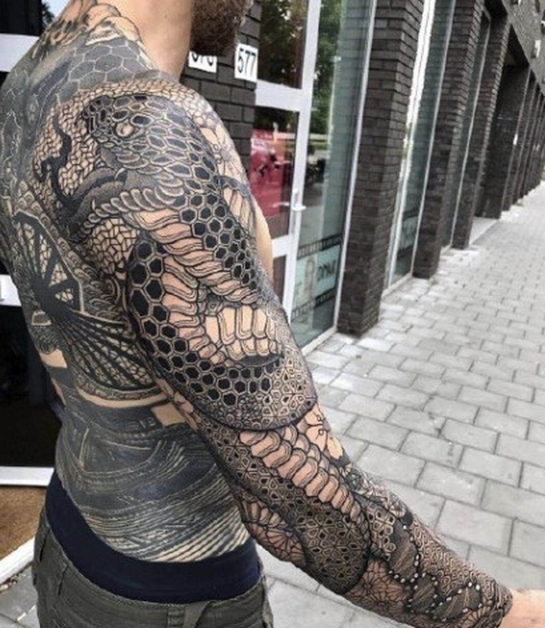 适合硬汉男士的9款黑臂纹身 让人威慑力翻倍! 望而生畏! 花臂首选!