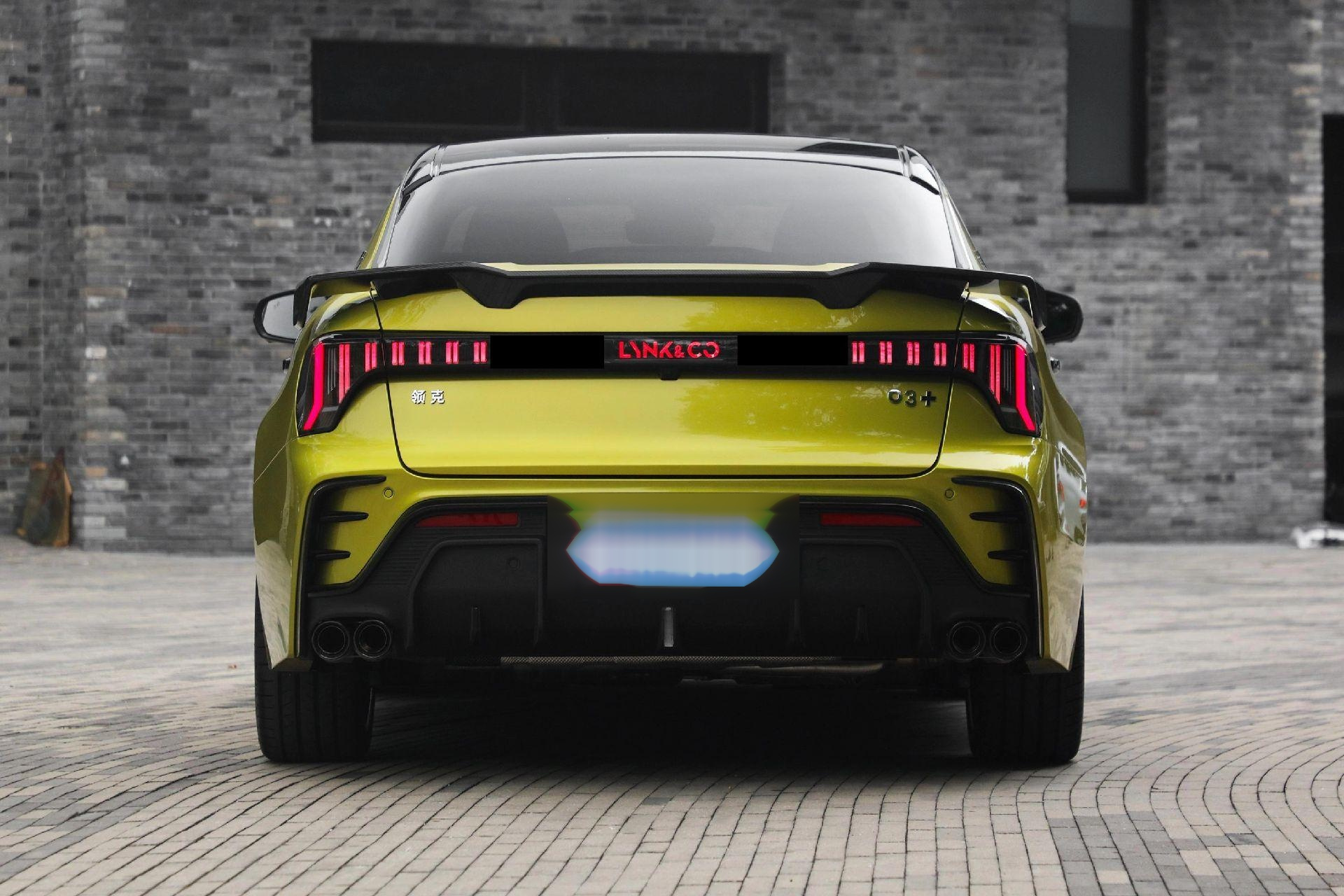 当你觉得新领克03贯穿尾灯很难看时.