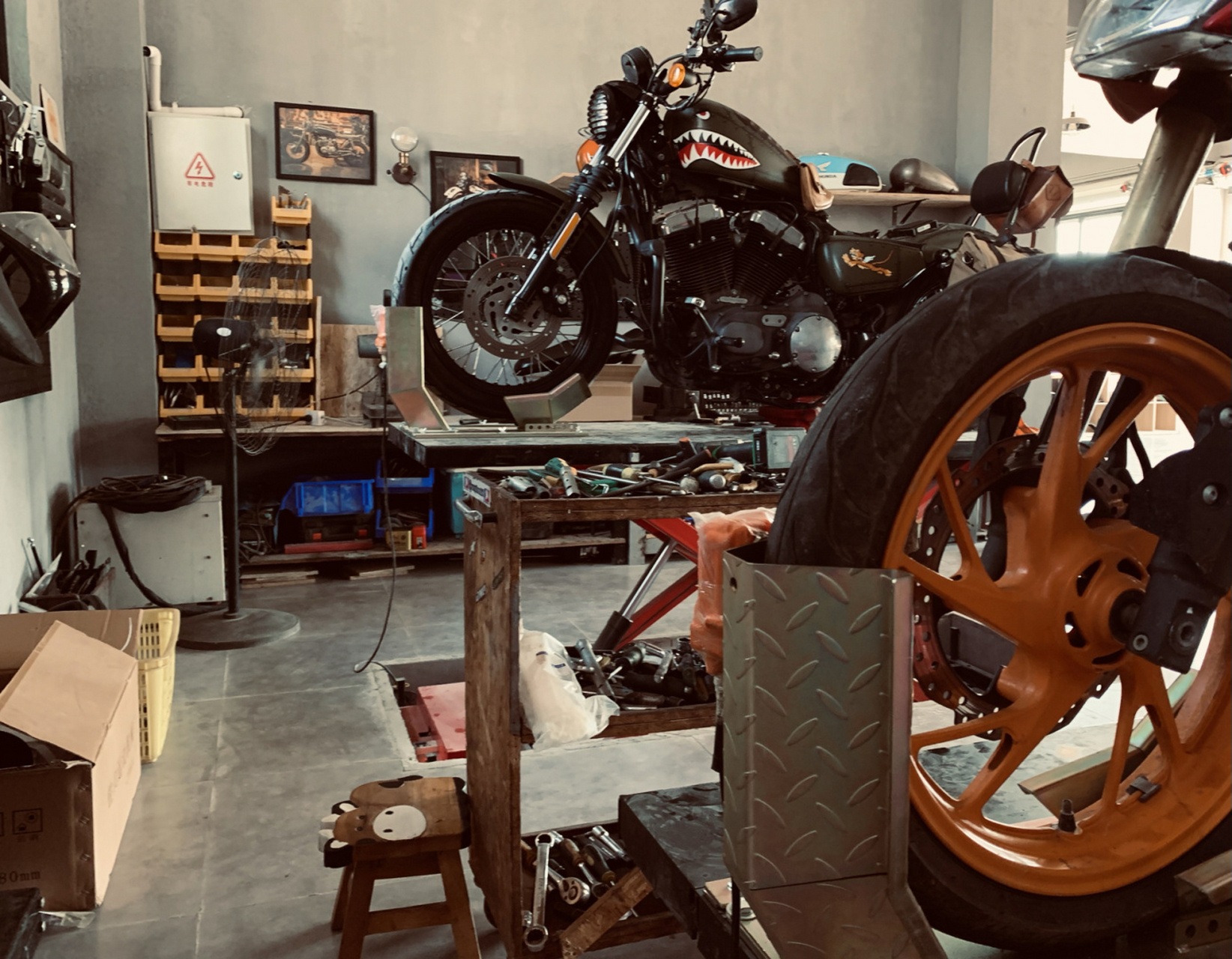 今日·哈雷 #蜀匠公社机车俱乐部#复古摩托车#摩托车机车改装#哈雷