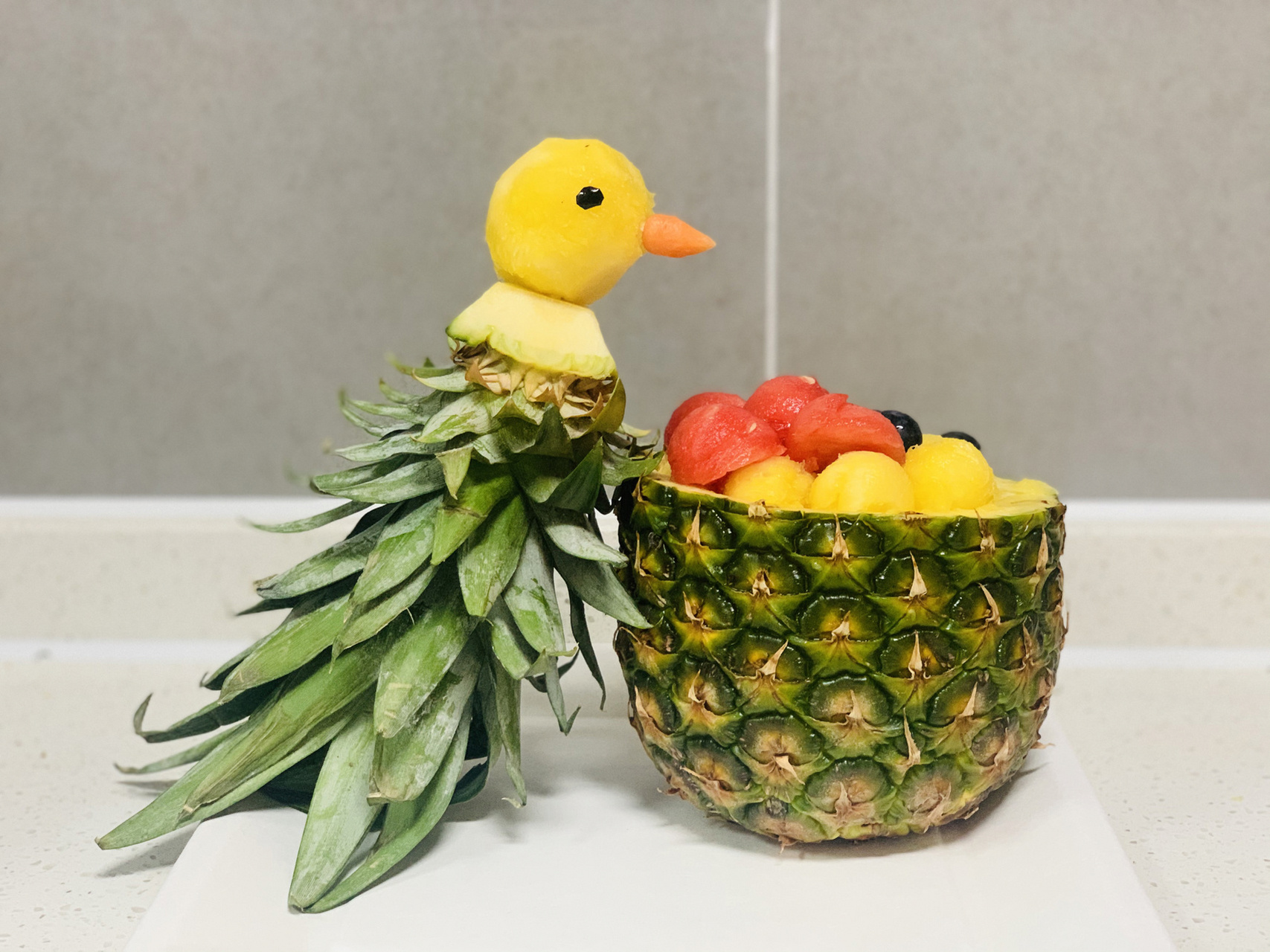 儿童创意水果拼盘 小鸟和它的宝宝们 真的要累死老母亲了 做了一下午