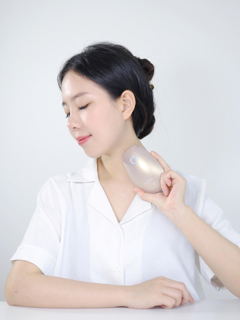 (收到newa品牌美容仪的试用) 好像还是有很多小姐妹会觉得 美容仪这种