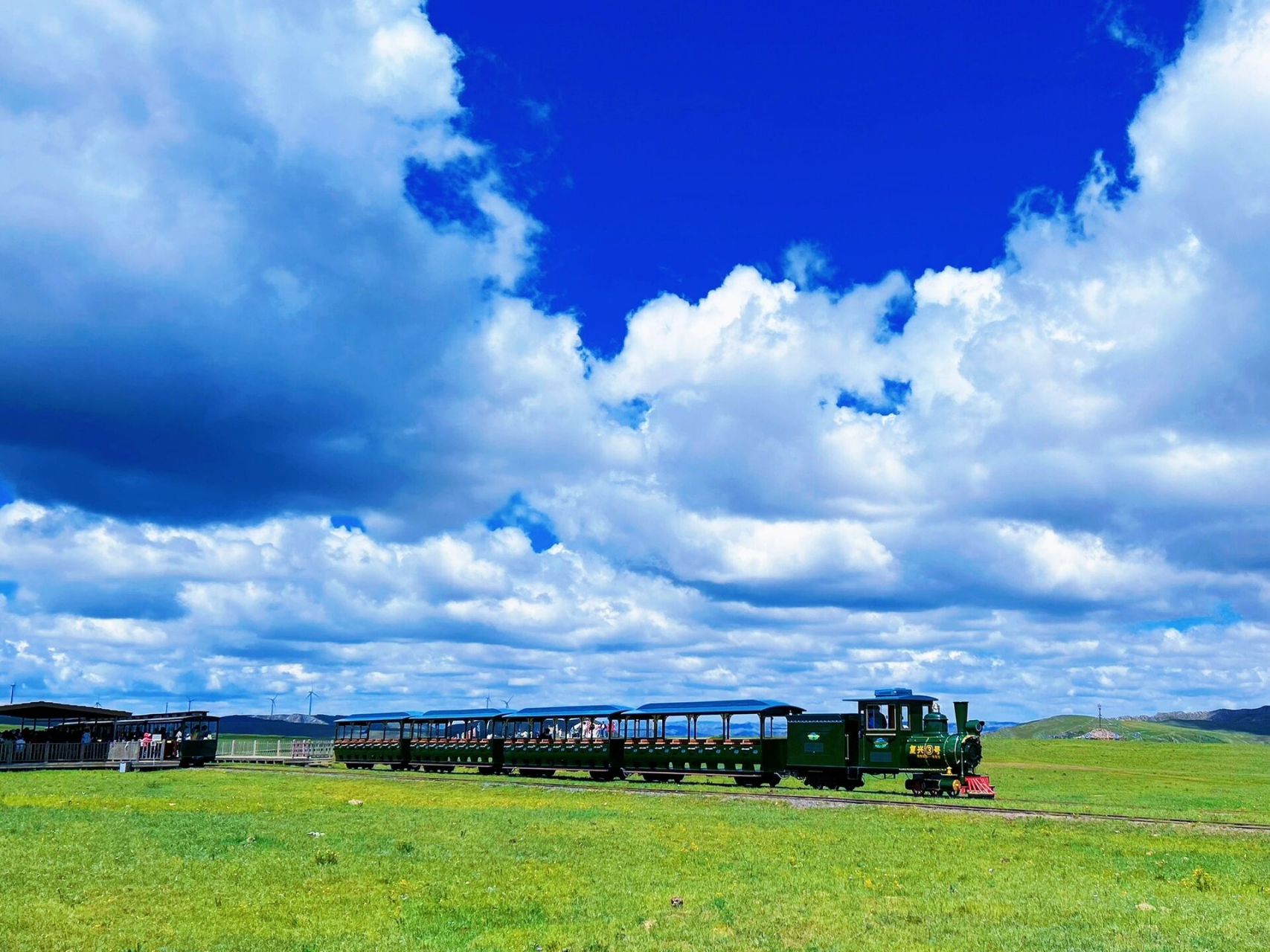 n刷总结出来的内蒙呼和浩特草原沙漠攻略 妈妈家在呼市,每次来闺蜜都