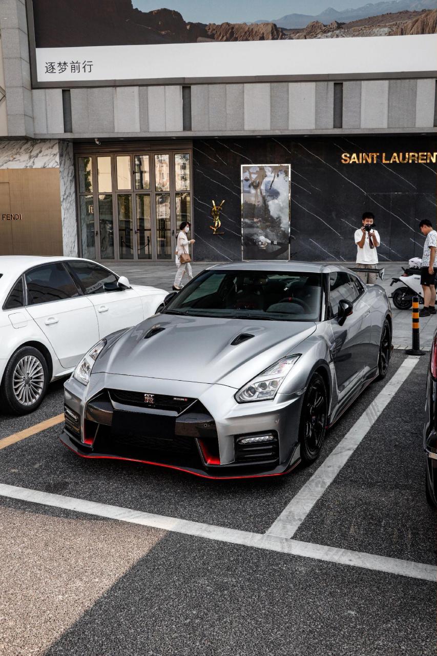 国内仅有两台的原厂 nismo gtr.