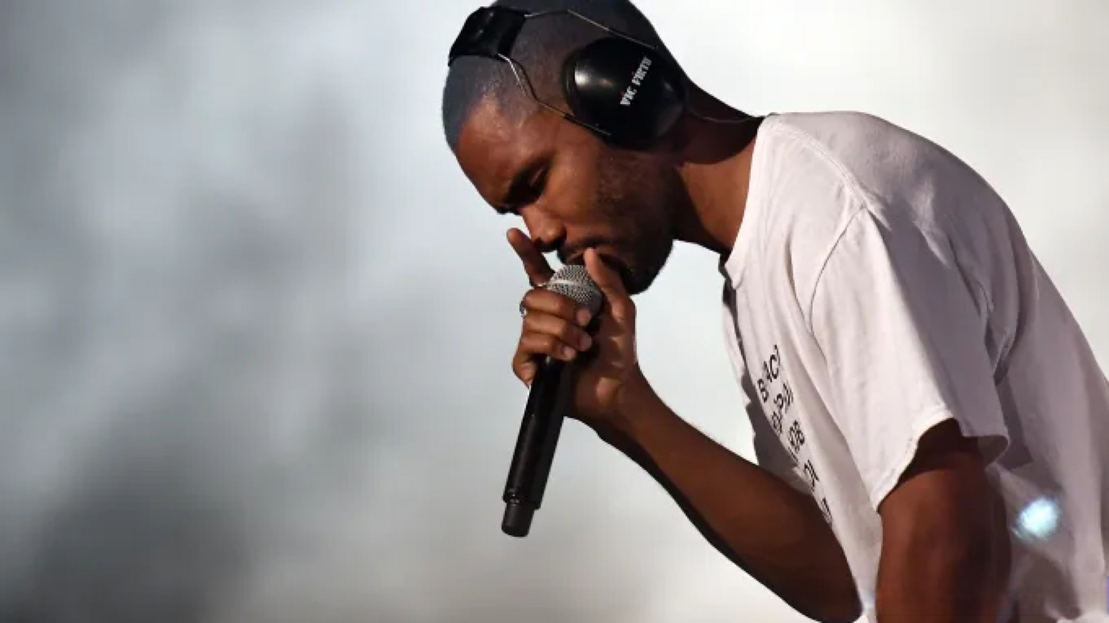 【frank ocean 退出 coachella 第二周表演】  时隔六年刚刚在