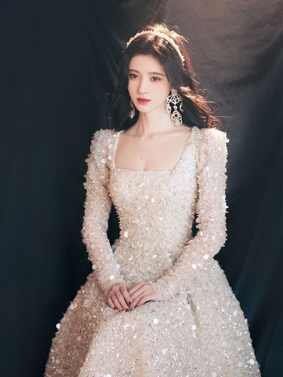 鞠婧祎绝美图片来了