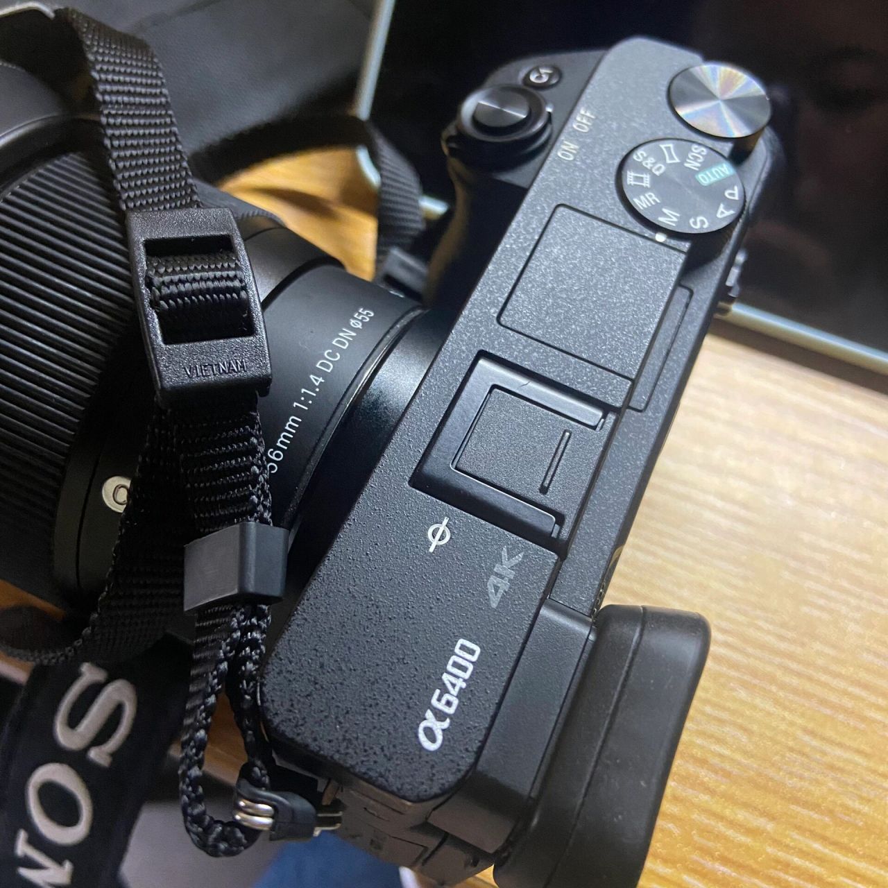 可见6400性价比真的炒鸡高a 	 基础装备: 16615机身:索尼