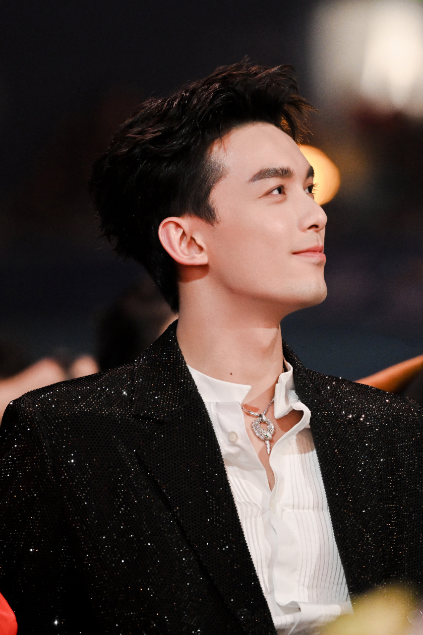 吴磊超话"角色有质感,演员才有质感.