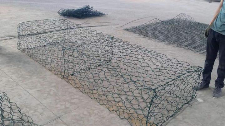 生态护坡雷诺护垫护坡雷诺护垫常用尺寸