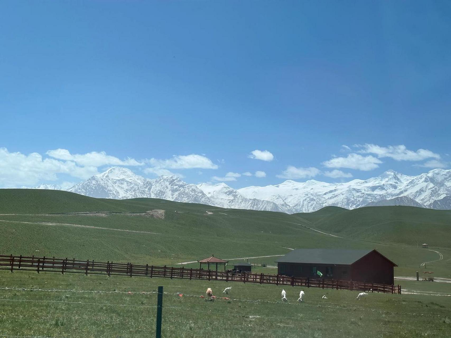 海拔3186米 几天行程里,不一样的新疆美景  策勒县昆仑圣境(板兰格