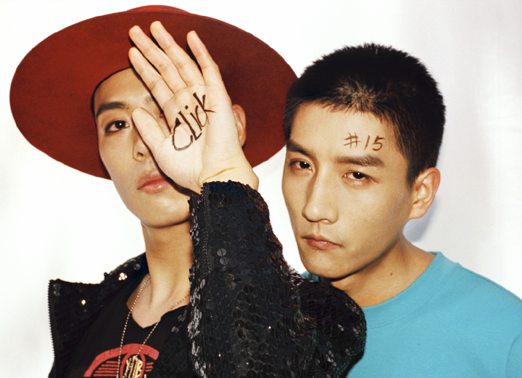 【杨策宣布退出乐队"click15"】9月9日,#乐队的夏天#中的人气键盘手