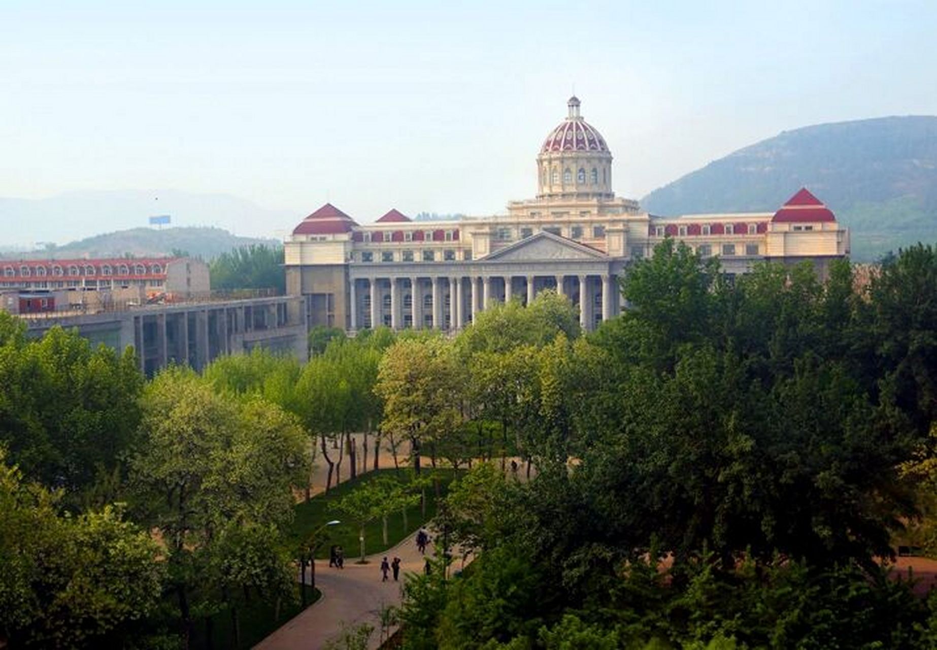 欢迎报考山东圣翰财贸职业学院 山东圣翰财贸职业学院 【山东圣翰财贸