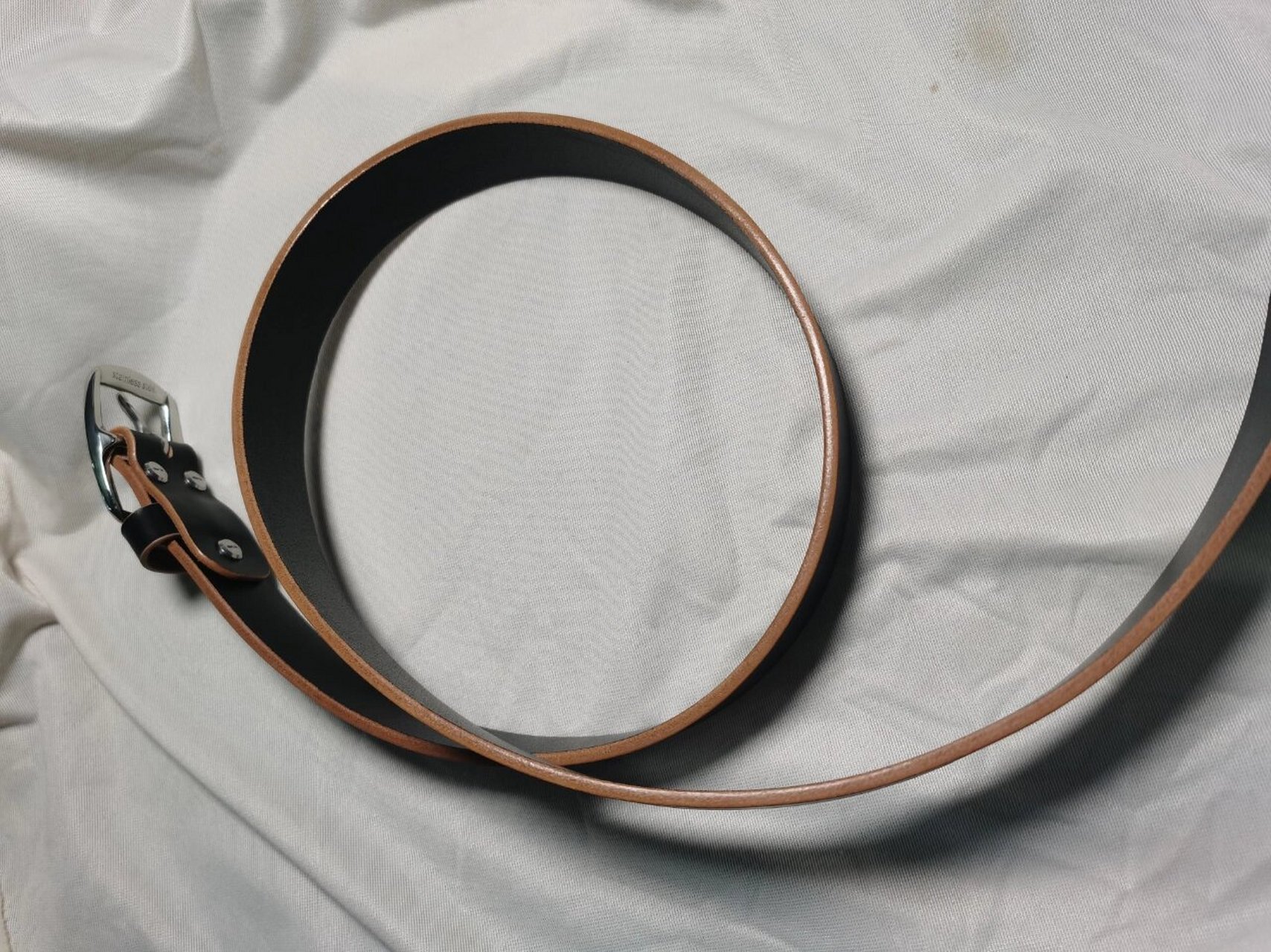 植鞣革头层牛皮带纯手工制作 植鞣革皮带 黑色茶芯皮带 男女通用 长度