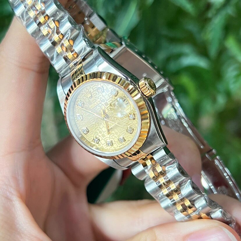 劳力士 劳力士女装日志型69173,26mm,参考公价69000元,1998年全套95新